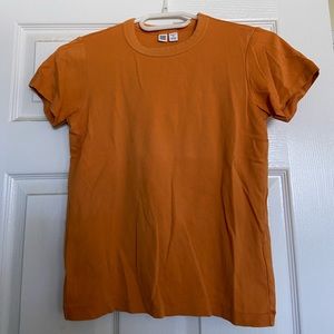 Uniqlo U - Orange Thick Fitted T-shirt